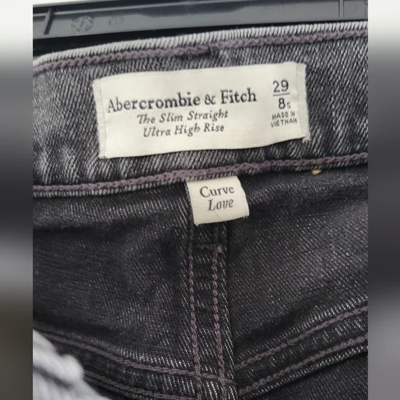 Abercrombie & Fitch Women's Straight-Leg Jeans in Charcoal - Picture 2 of 2